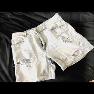 Forever 21 white ripped designer short shorts